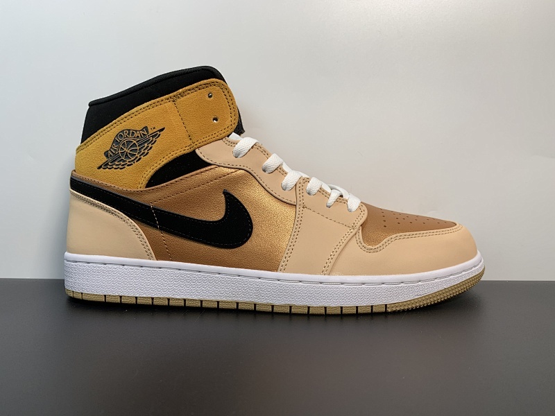 Air Jordan 1 Mid SE “Particle Beige金桔粉 货号：DD2224-200 尺码：36-46
