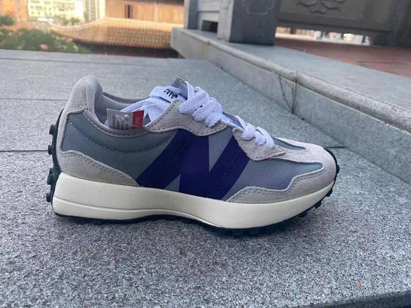新百伦/New Balance 327系列 327FC