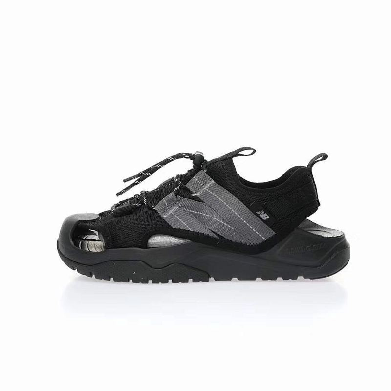 NB新百伦New Balance CRV-COVE DS4205 Sandals 系列山系户外露营风穿搭包头休闲运动韩系凉鞋“黑深灰”货号：SD4205BK 尺码：35-45