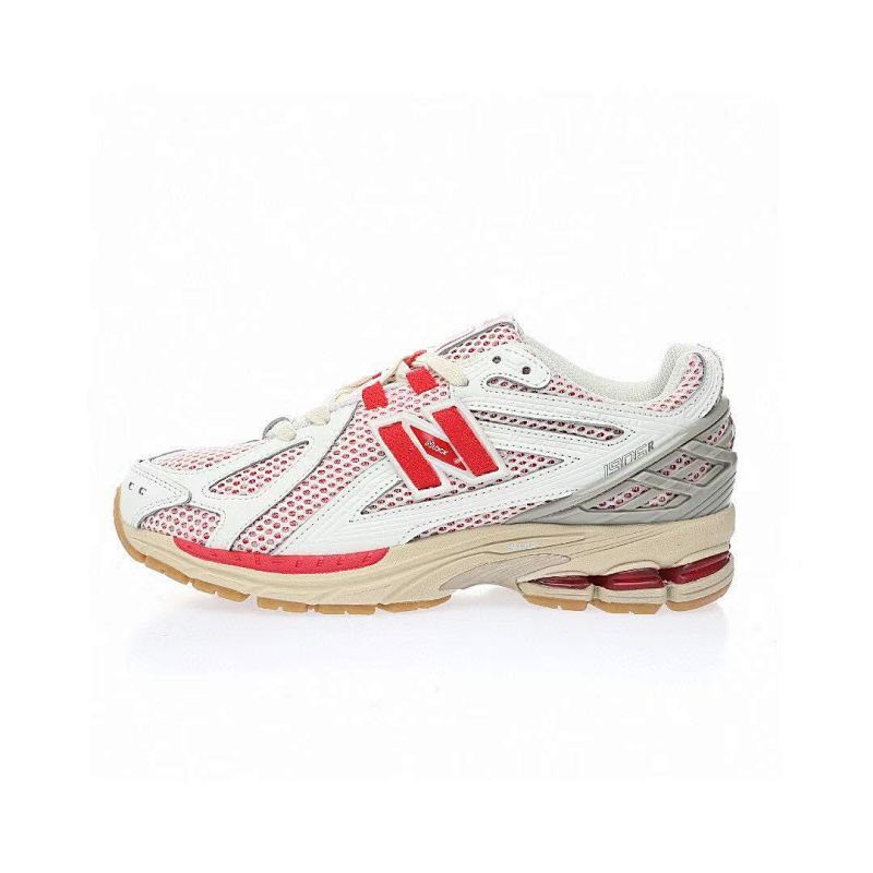 NB新百伦New Balance M1906R系列复古老爹风休闲运动慢跑鞋“网布白灰大学红”货号：M1906RO 尺码：36-45