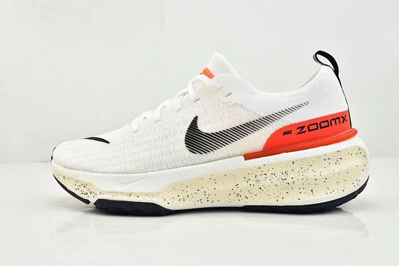 耐克Nike Zoom x Invincible Run Flyknit 3.0 运动跑鞋/白黑红 泼墨  货号：DR2615-101