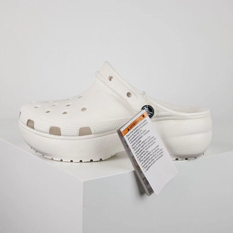 A2 Crocs卡洛驰（云朵系列白色）