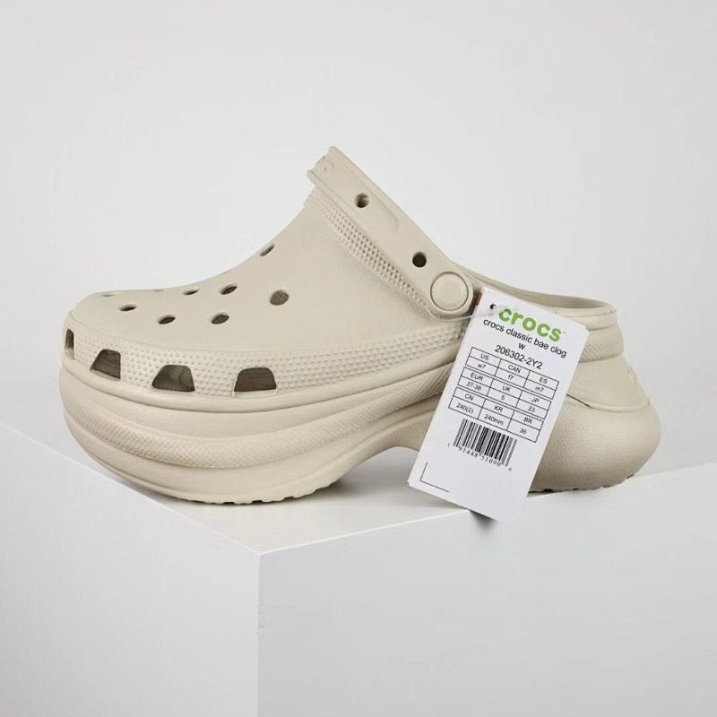 A2 Crocs卡洛驰（鲸鱼系列米色）