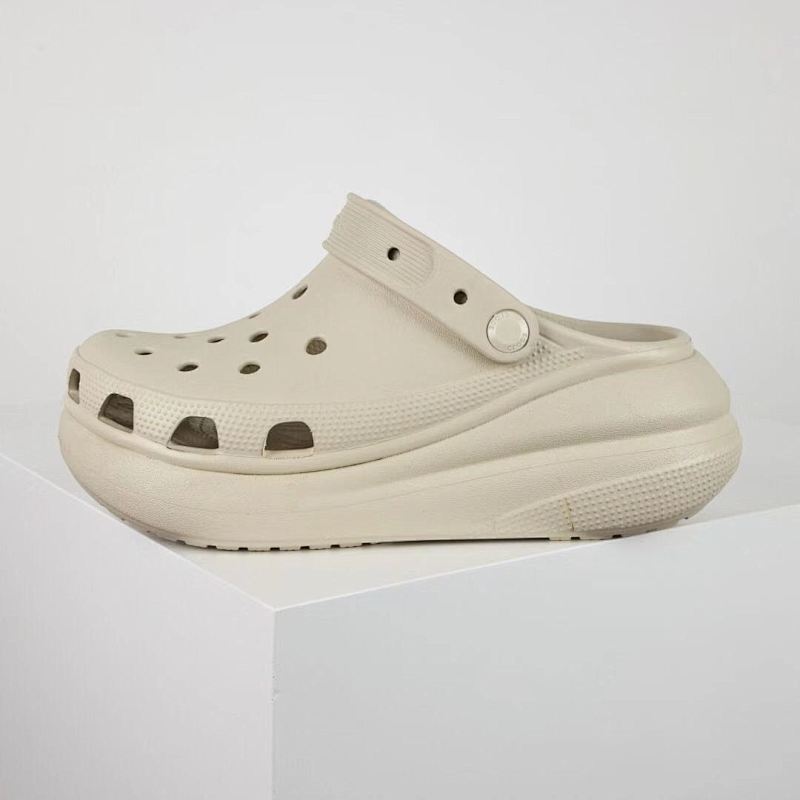 A2 Crocs卡洛驰（泡芙系列米色）