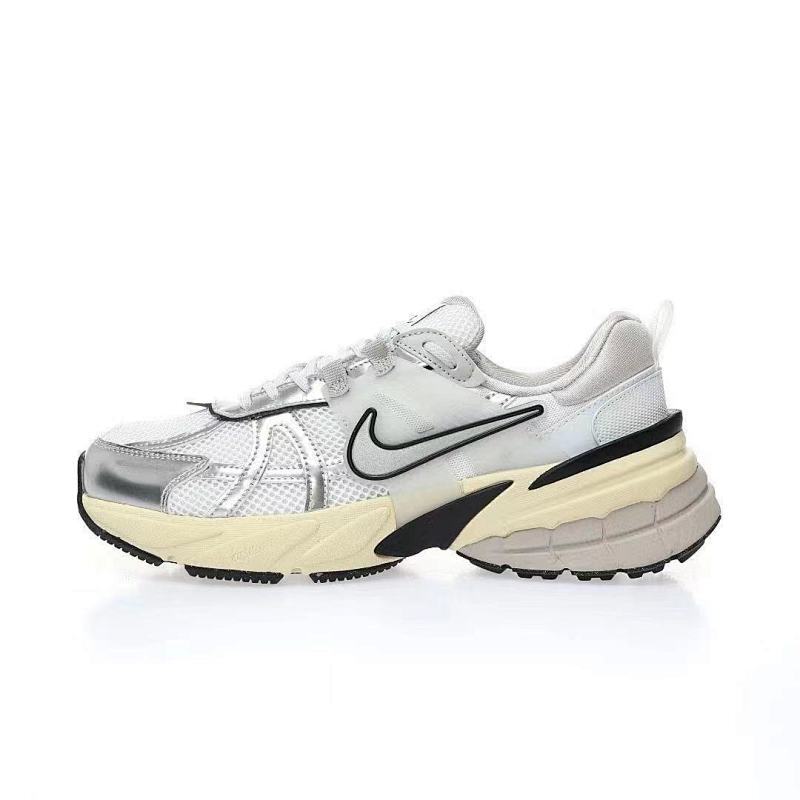 耐克Nike V2K  Wmns Runtekk Low"Summit White/Metallic Silver"白银做旧复古老爹跑鞋FD0736-100