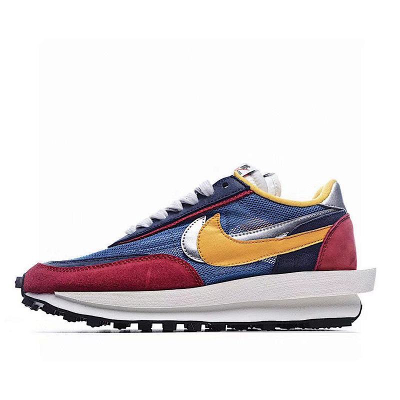 Sacai x Nike LVD Waffle Daybreak 联名走秀款 网纱皮面拼接 解构双勾双标双鞋带厚底 双勾Swoosh跑步鞋 货号：BV0073-300