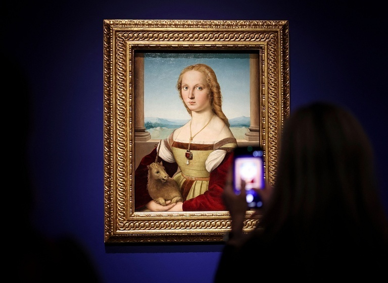 美国迄今最大规模拉斐尔展