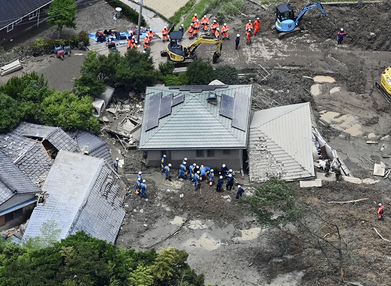 日本遭遇双台风侵袭
