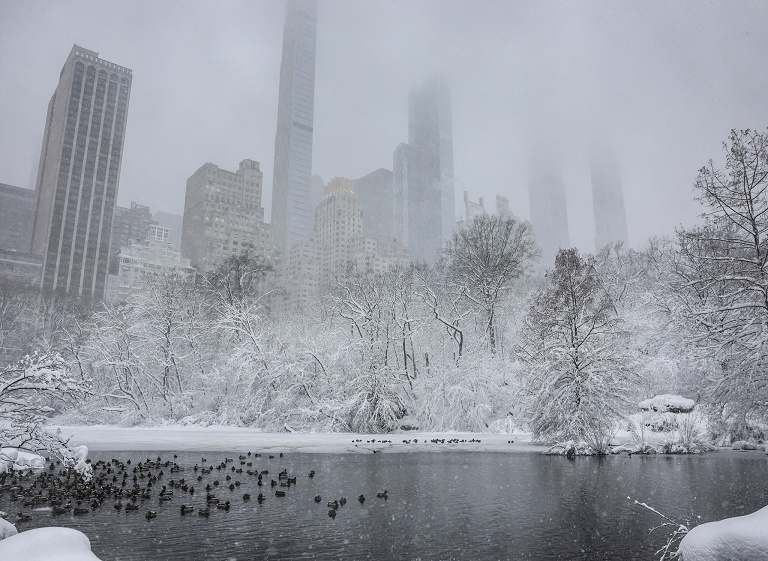 纽约遭遇破纪录暴风雪