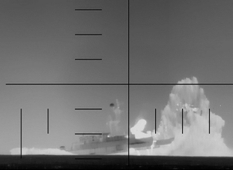 美军潜艇击沉伊朗军舰