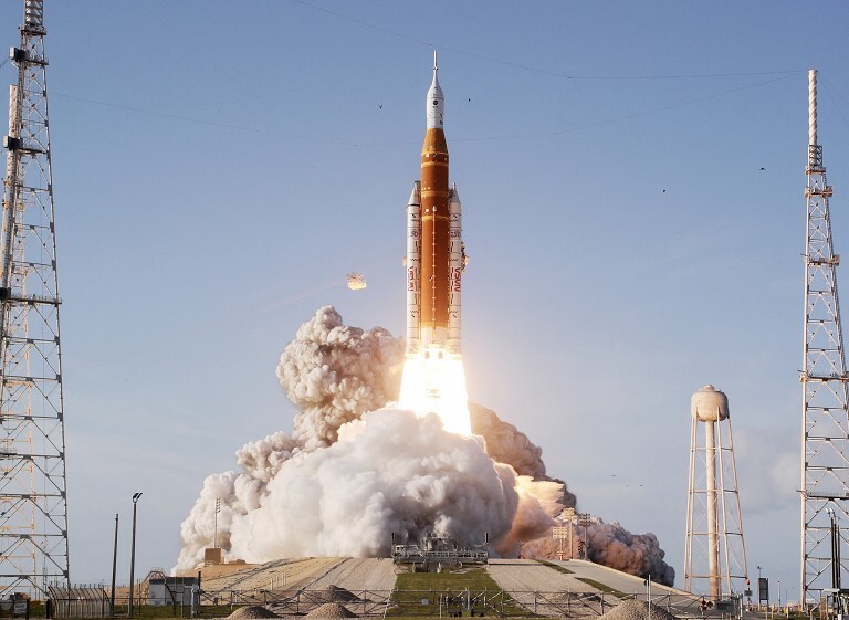 阿尔忒弥斯2号任务发射