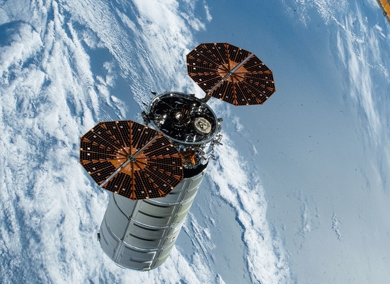 天鹅座XL飞船结束任务