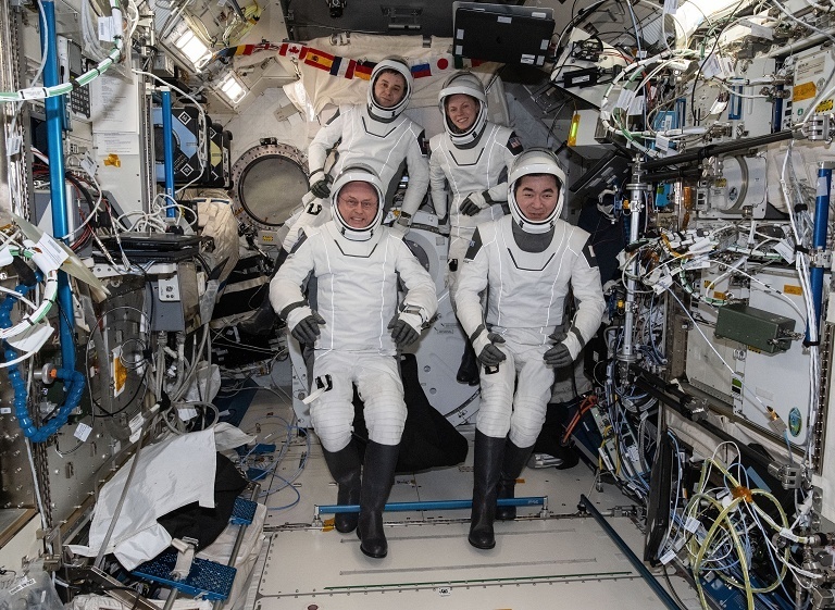 国际空间站首次医疗撤离