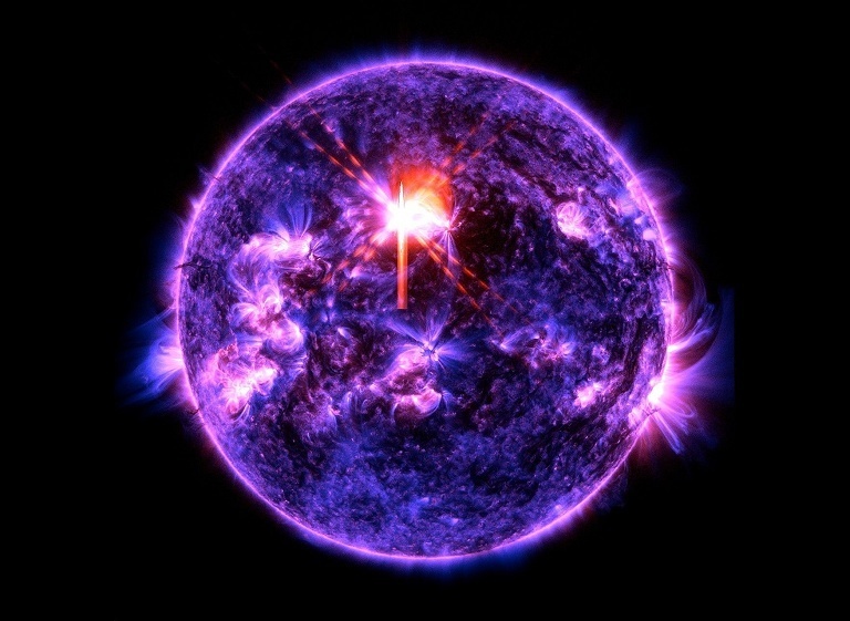 太阳爆发X8.1级耀斑