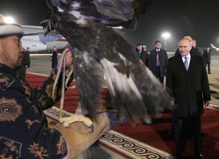 普京访问吉尔吉斯斯坦