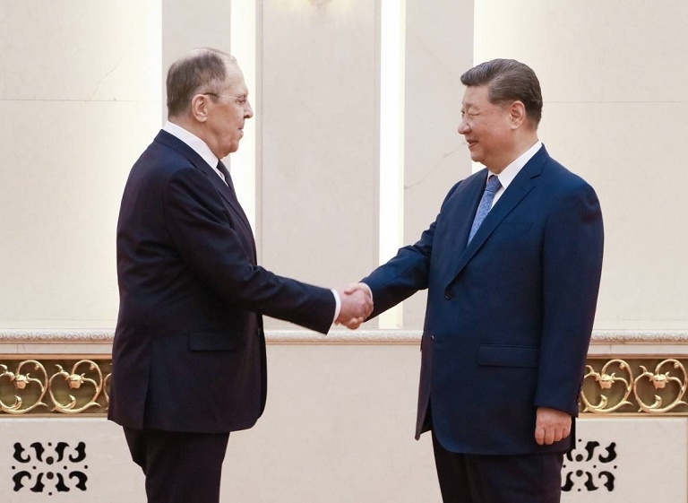 习近平会见俄罗斯外长