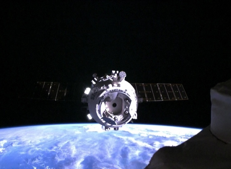 神舟二十二号抵达天宫