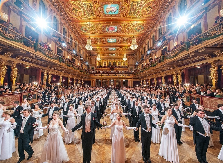 维也纳爱乐乐团舞会