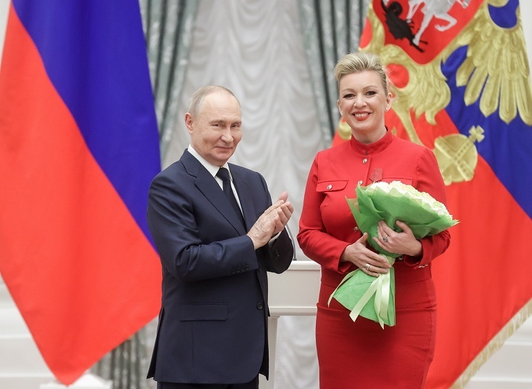 普京颁发国家荣誉勋章