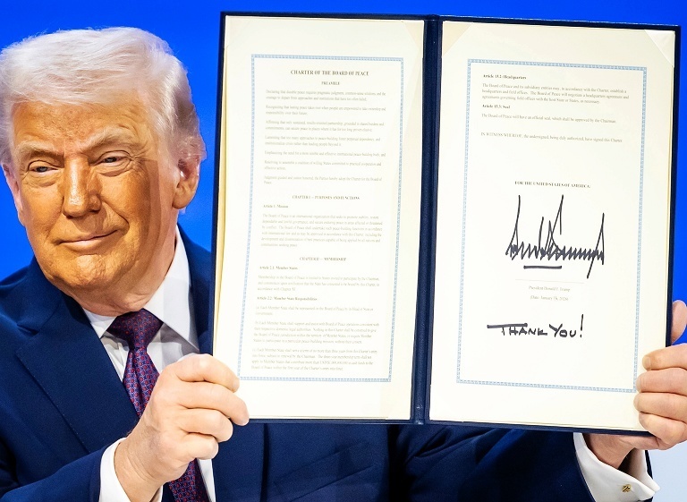 特朗普启动和平委员会