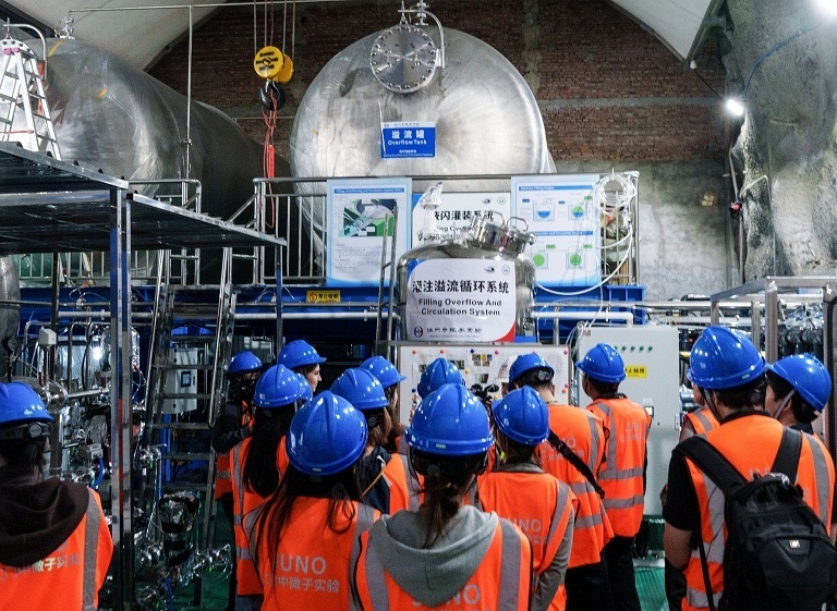 江门中微子实验首份成果