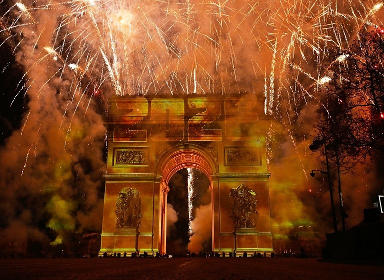 巴黎迎接2026新年