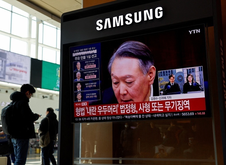 尹锡悦被判无期徒刑