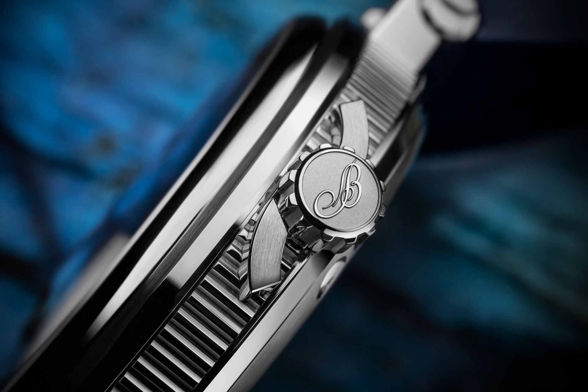 新表breguet推出marinehoramundi5557世界时腕表瞬时时区跳转