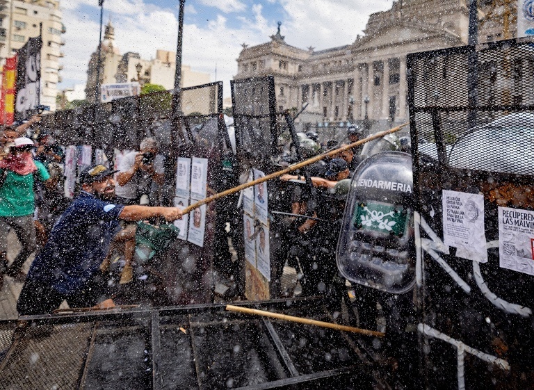 阿根廷反劳工改革抗议