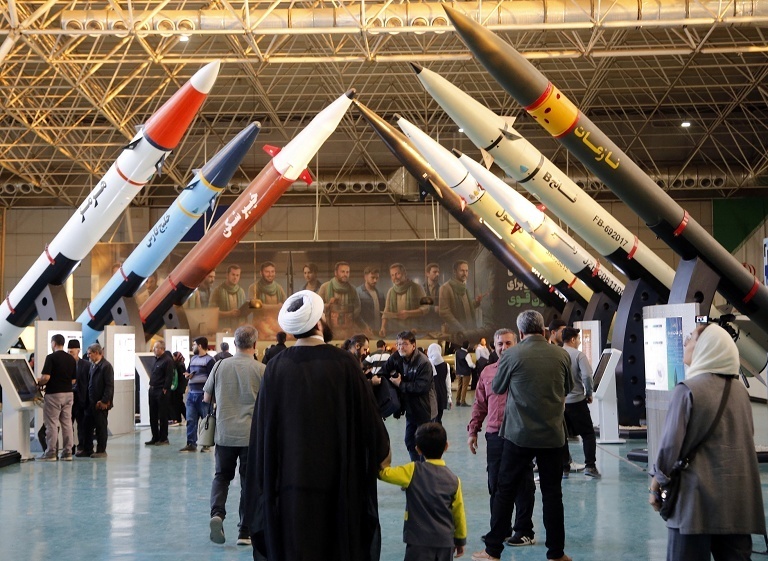 伊朗举办国防成就展