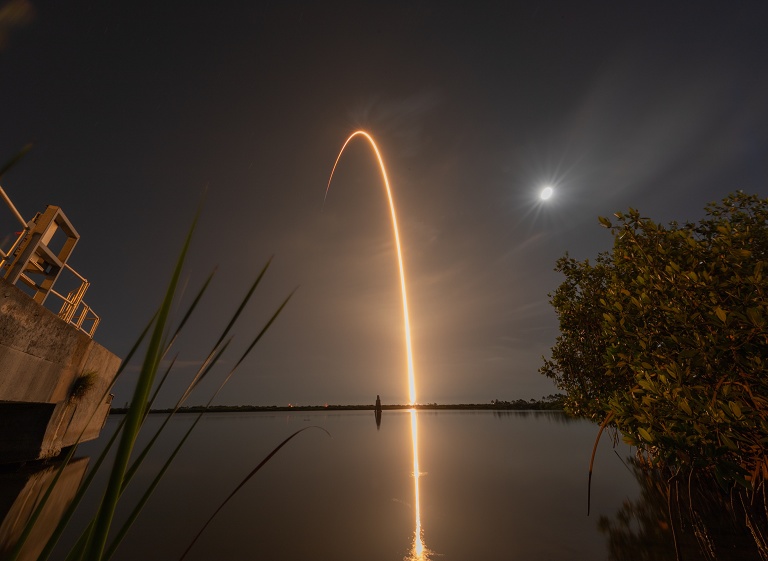 SpaceX 发射以色列卫星