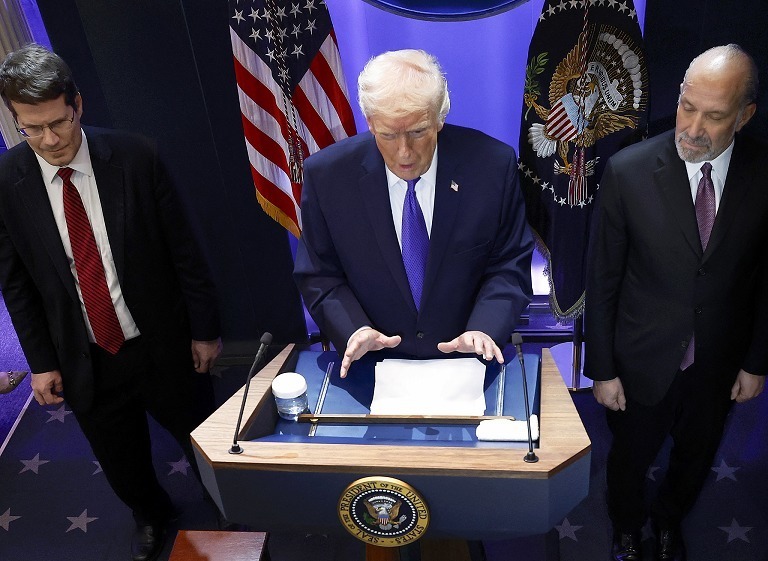 美最高法院裁定特朗普关税违宪