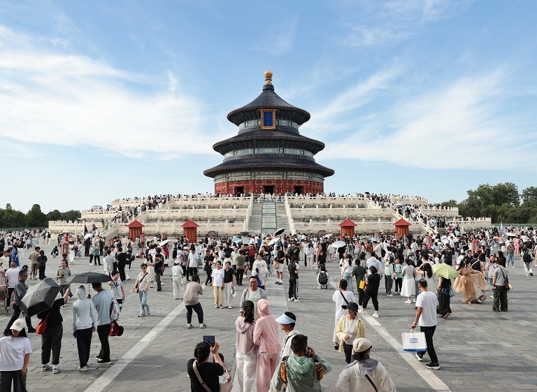 中国端午假期6.5亿人出行