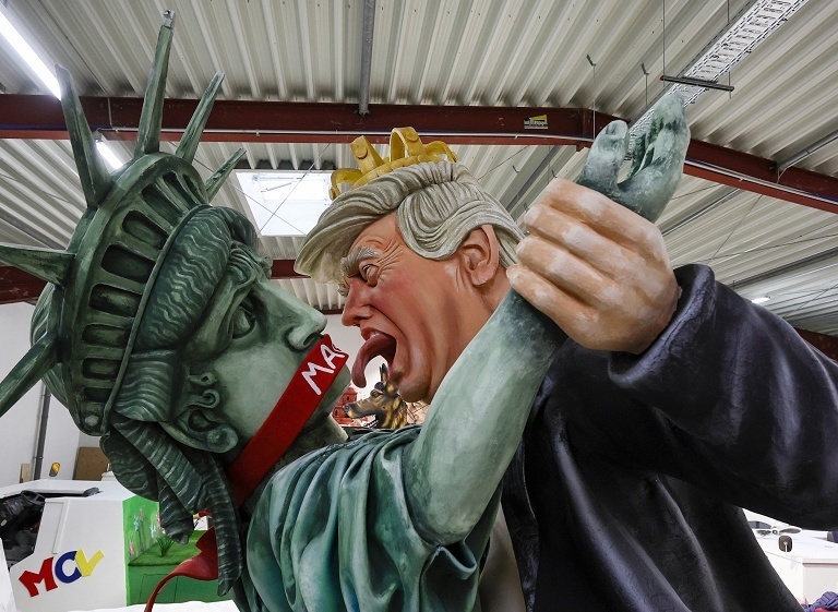 德国狂欢节讽刺花车