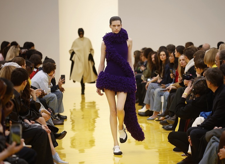 Loewe 2026秋冬时装秀