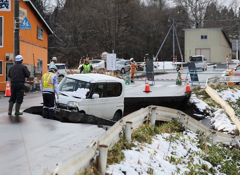 日本青森7.5级地震