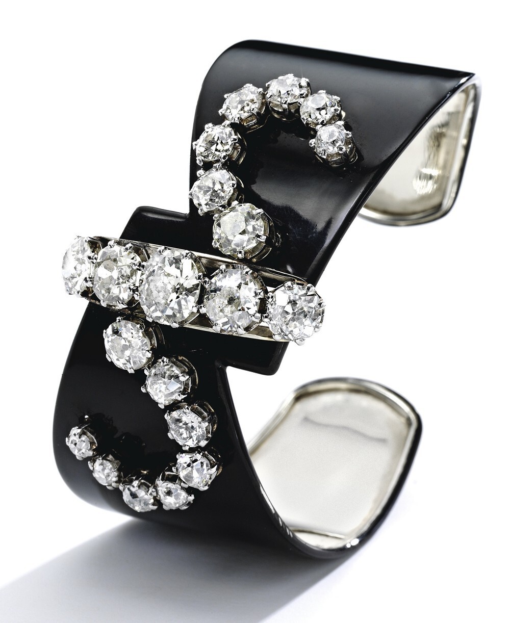 珠宝sothebys纽约珠宝秋拍2735克拉d色钻石renélalique美杜莎戒指