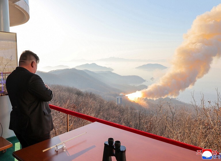 朝鲜测试新型导弹发动机