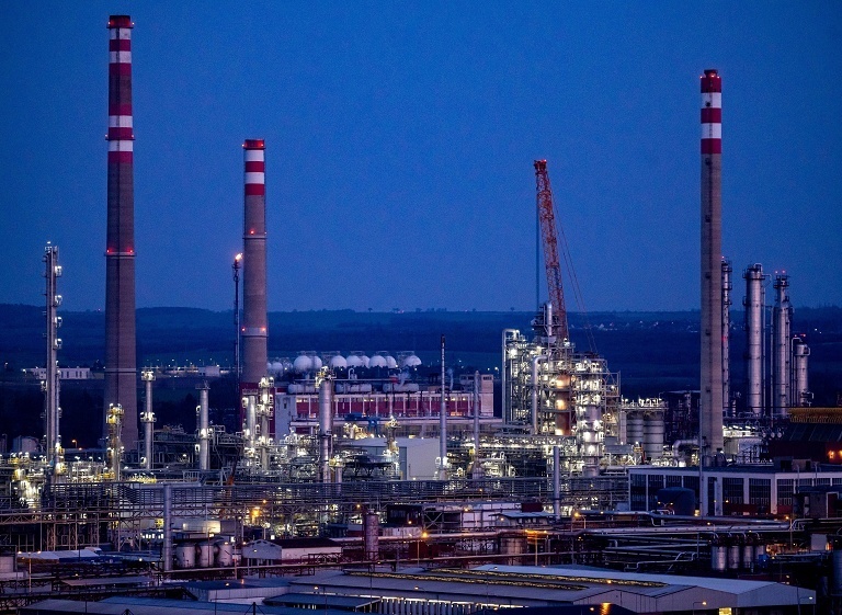 国际油价逼近120美元