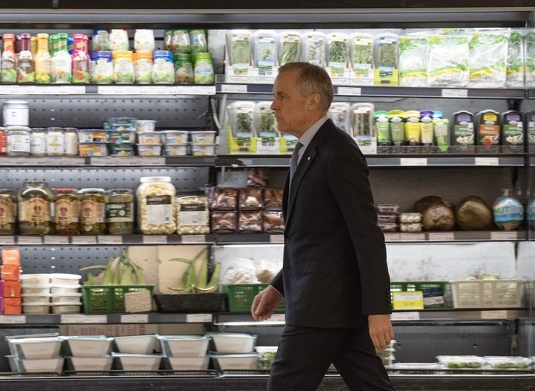 加拿大总理公布经济措施