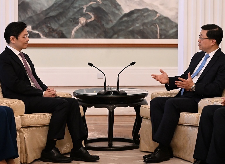 新加坡总理访问香港