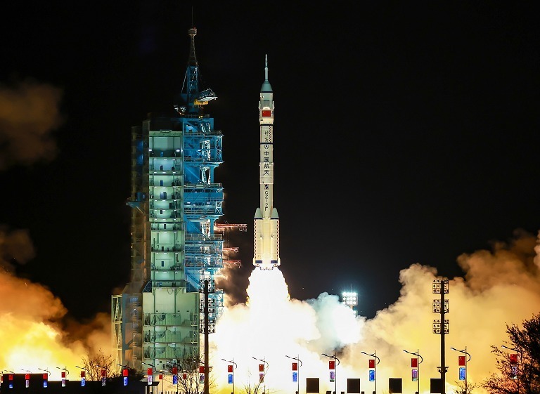 神舟二十一号成功发射