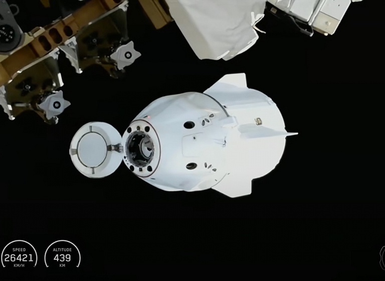 Crew-11 宇航员返回地球