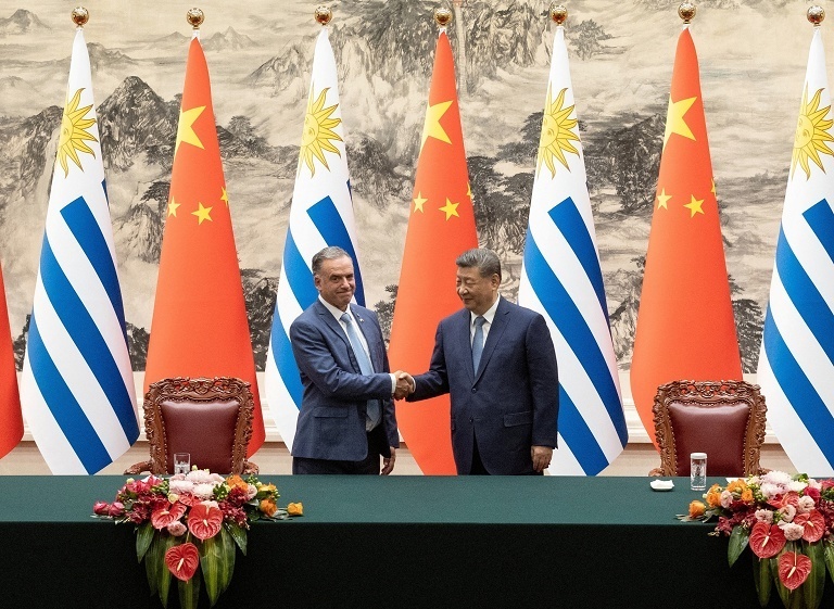 乌拉圭总统访华