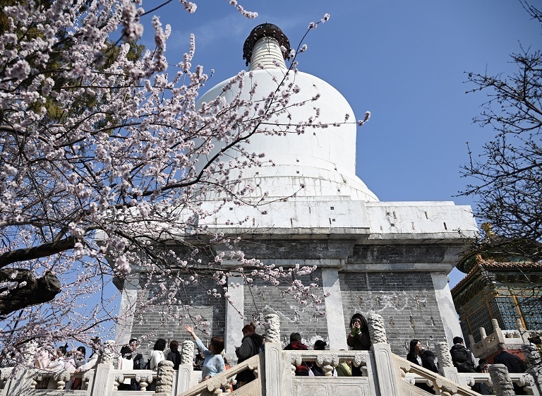 中国发布1-2月主要经济指标