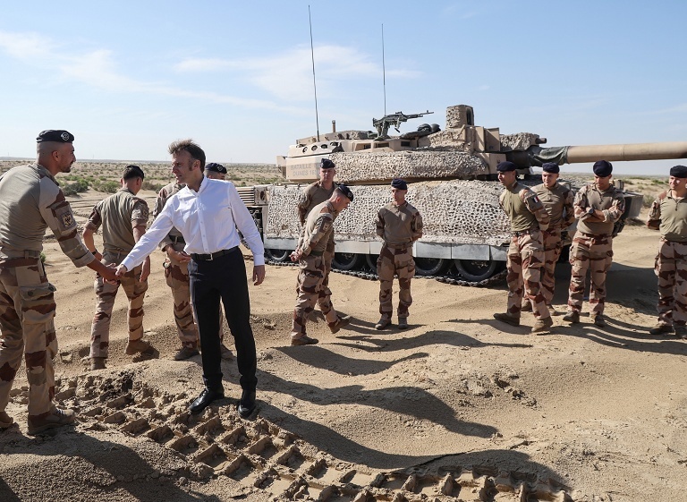 法国宣布新核航母计划