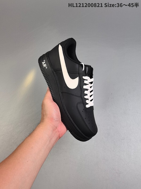 公司级✅耐克Nike AIR FORCE 1’07空军一号低帮百搭休闲运动板鞋。柔软、弹性十足的缓震性能和出色的中底设计