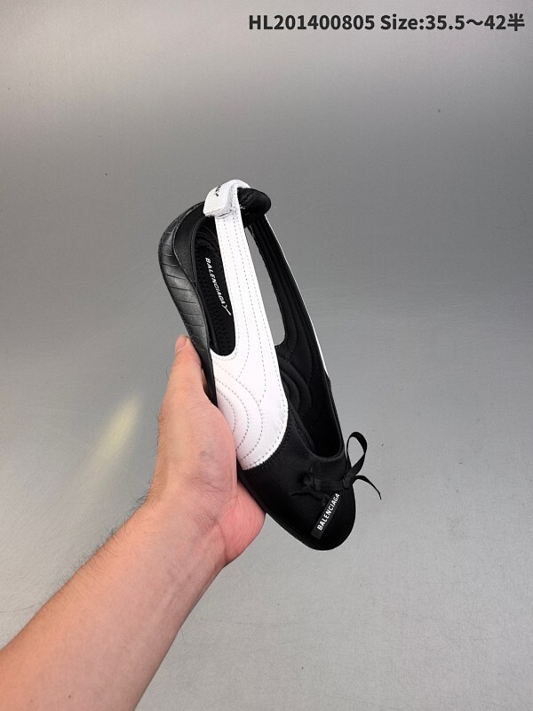 公司级✅Balenciaga巴黎世家 x PUMA彪马 Speed 缎面 圆头魔术贴做旧 芭蕾舞鞋