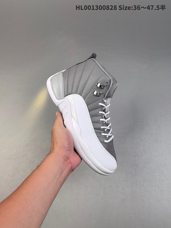 真标带半码 Air Jordan 12 Retro High "Stealth" 高帮 灰白色 AJ12 乔丹12代 aj12 乔12 高邦 灰银白 乔丹篮球鞋系列