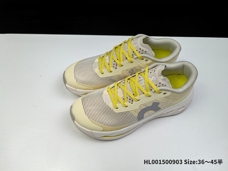 真标带半码 On Cloudultra 3 昂跑 低帮 黄色 百搭舒适透气低邦跑步鞋 高透气的双层网眼鞋面加入轻量TPU，